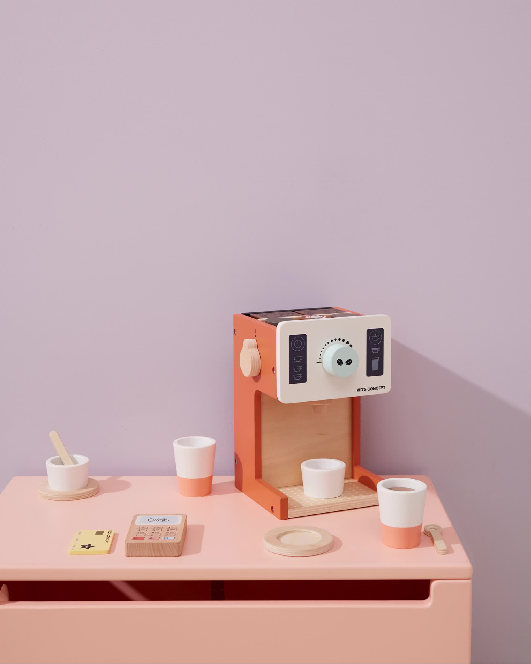 Дървен кафе магазин